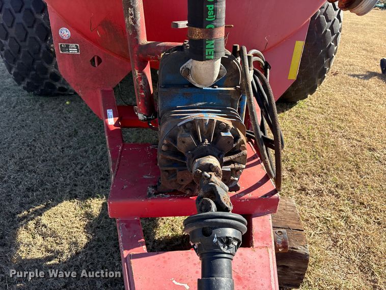 image for item ET7451 Imperial Calumet 3750 manure spreader trailer