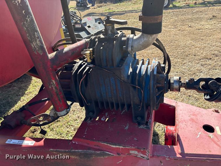 image for item ET7451 Imperial Calumet 3750 manure spreader trailer