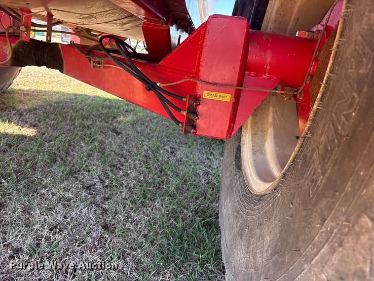 image for item ET7451 Imperial Calumet 3750 manure spreader trailer