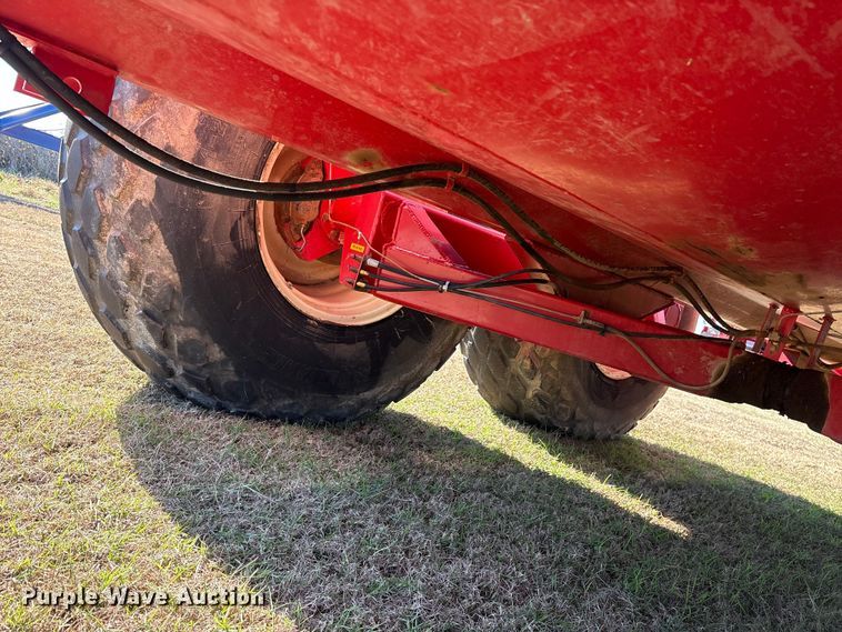 image for item ET7451 Imperial Calumet 3750 manure spreader trailer