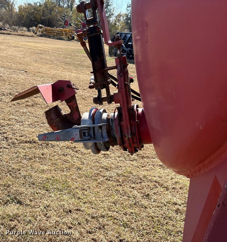 image for item ET7451 Imperial Calumet 3750 manure spreader trailer