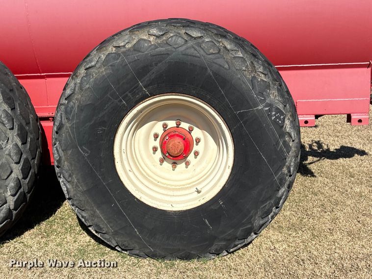 image for item ET7451 Imperial Calumet 3750 manure spreader trailer