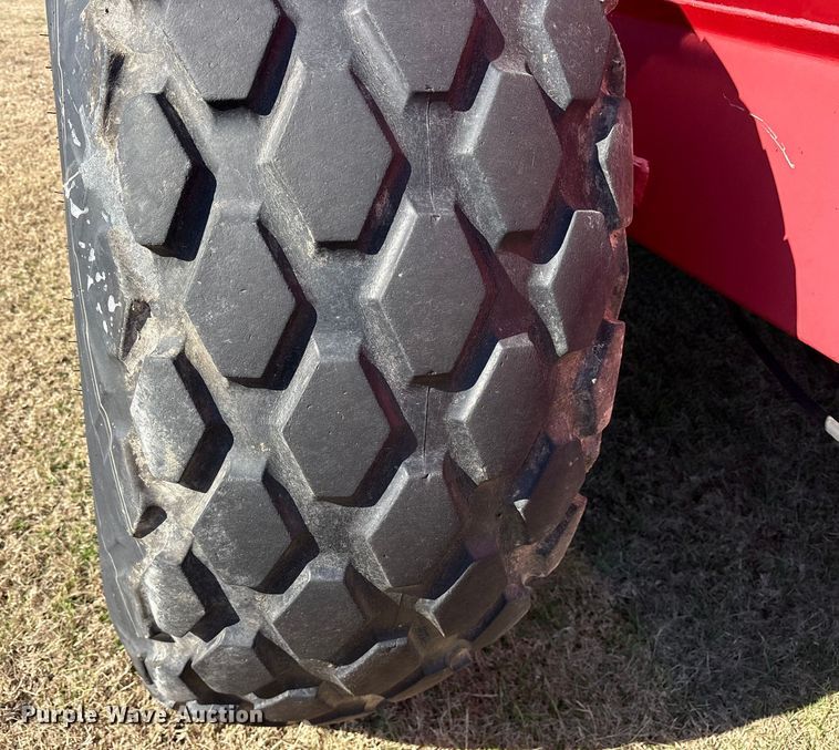 image for item ET7451 Imperial Calumet 3750 manure spreader trailer