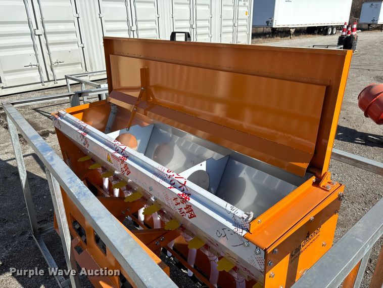 image for item EV3446 2025 LandHonor SD-22-72W no-till seeder