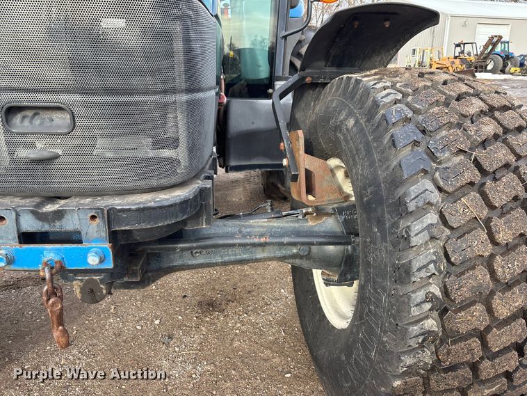 image for item FG1561 2010 New Holland TD5050 MFWD tractor