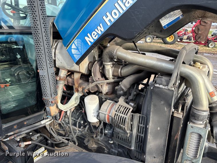 image for item FG1561 2010 New Holland TD5050 MFWD tractor
