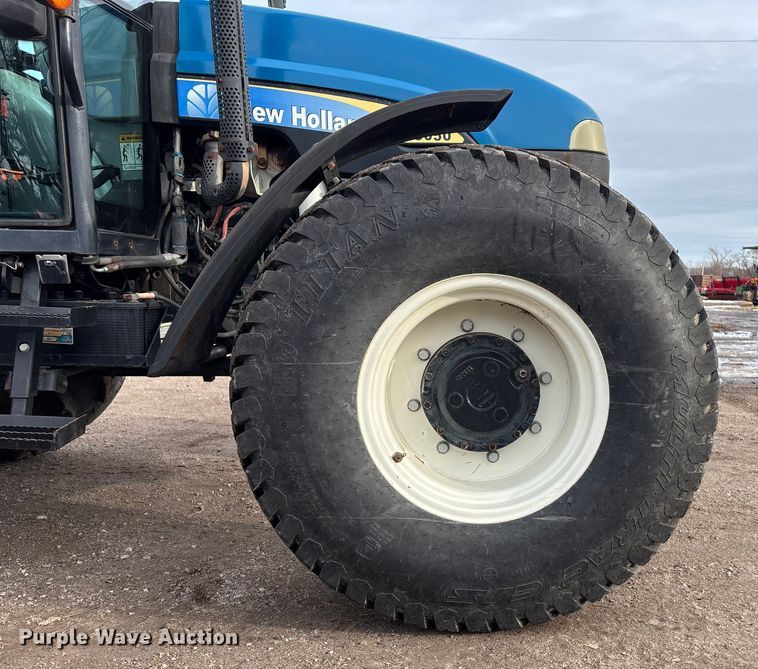 image for item FG1561 2010 New Holland TD5050 MFWD tractor