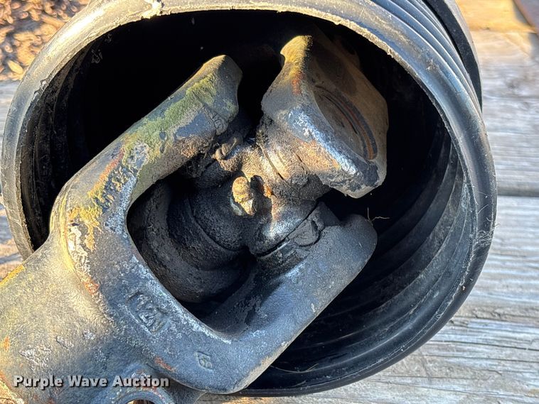 image for item FI1556 John Deere HX15 batwing rotary mower