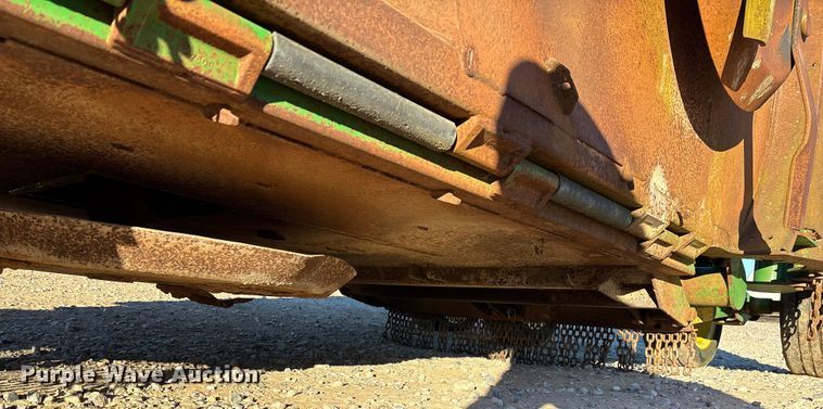 image for item FI1556 John Deere HX15 batwing rotary mower