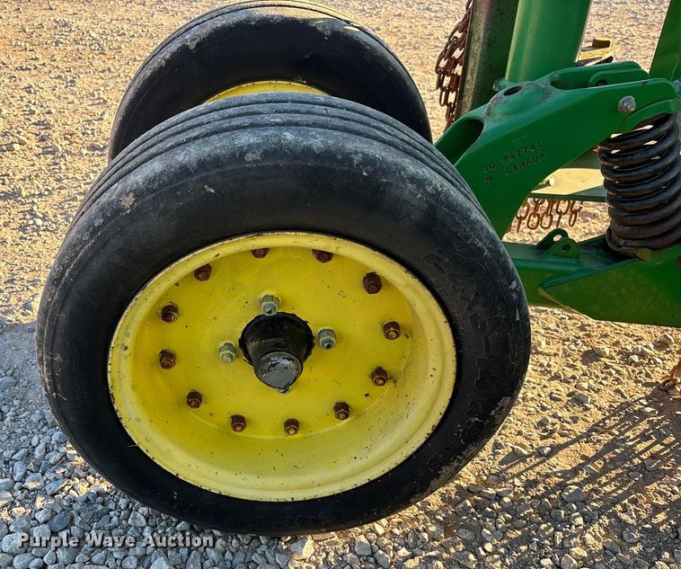 image for item FI1556 John Deere HX15 batwing rotary mower