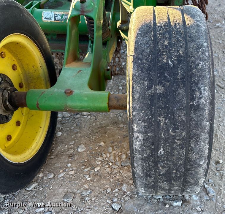 image for item FI1556 John Deere HX15 batwing rotary mower