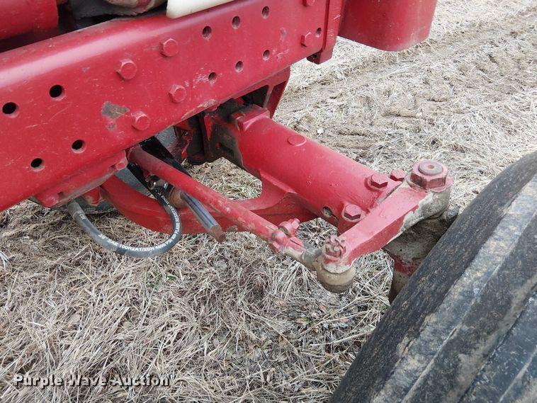 image for item FK0874 International F1586 tractor