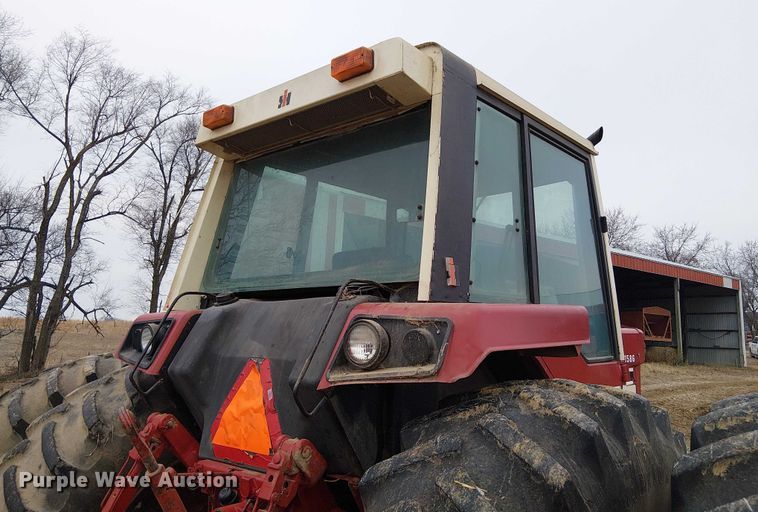 image for item FK0874 International F1586 tractor