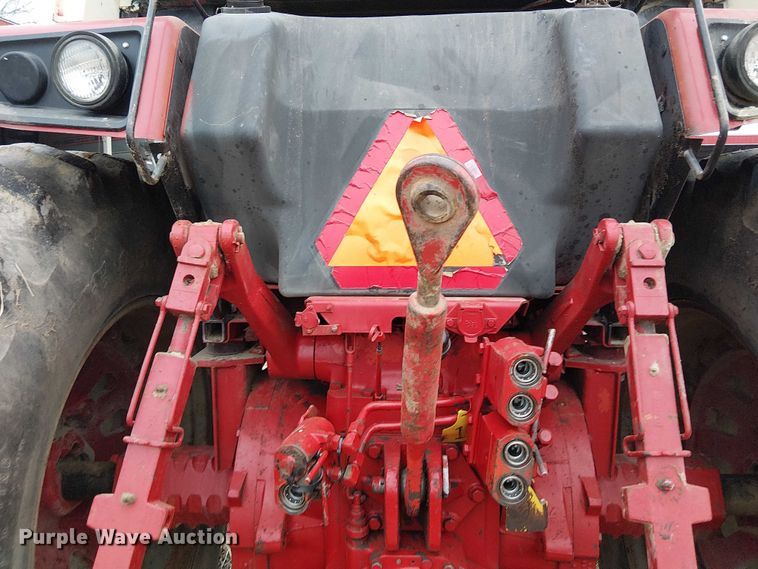 image for item FK0874 International F1586 tractor