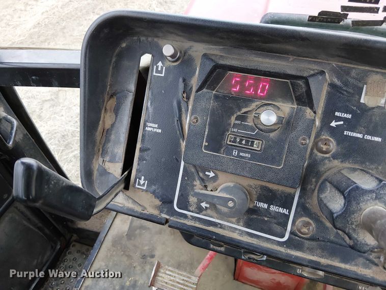 image for item FK0874 International F1586 tractor