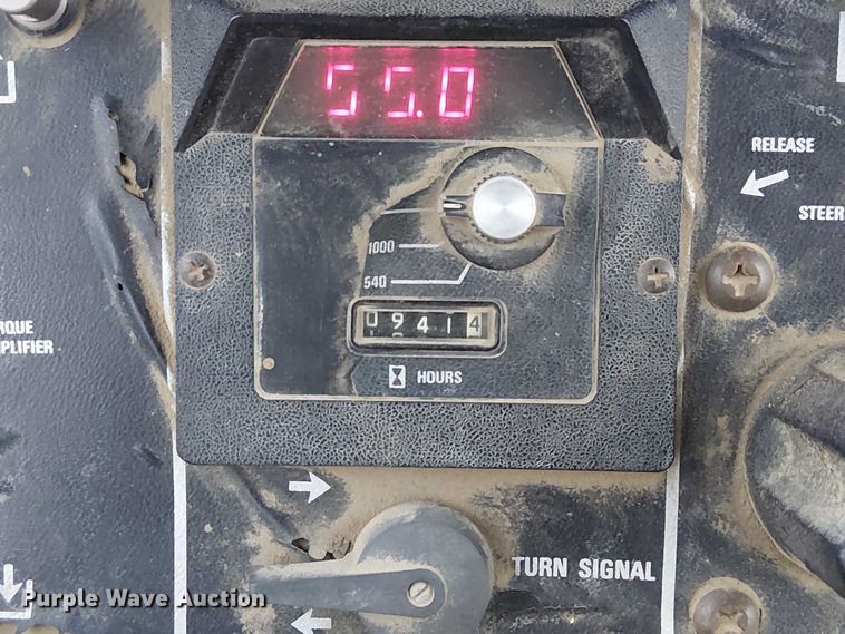 image for item FK0874 International F1586 tractor