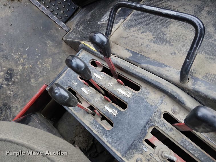 image for item FK0874 International F1586 tractor