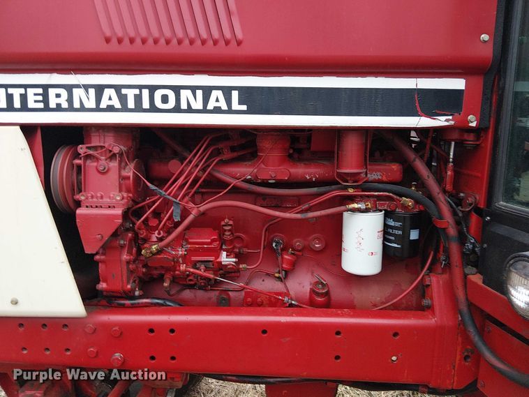 image for item FK0874 International F1586 tractor