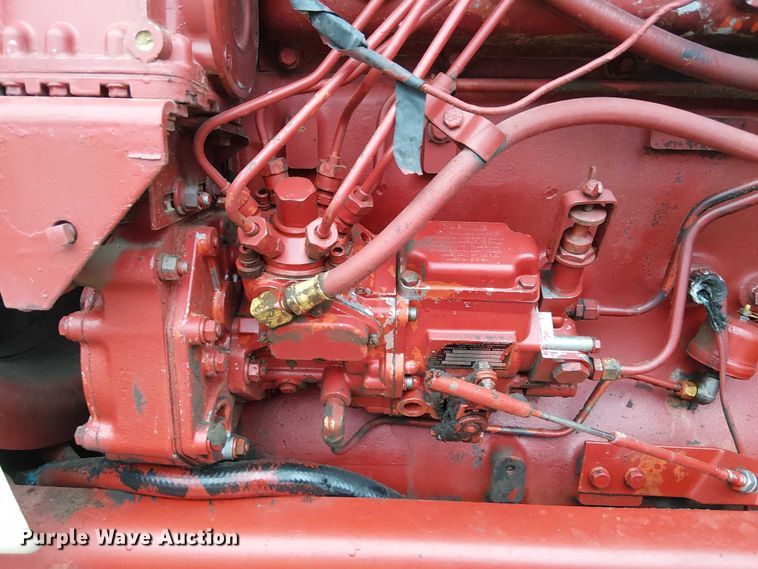 image for item FK0874 International F1586 tractor