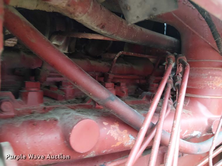 image for item FK0874 International F1586 tractor