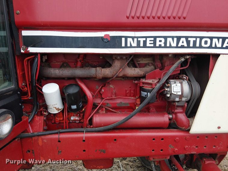image for item FK0874 International F1586 tractor