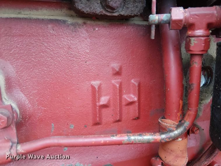 image for item FK0874 International F1586 tractor