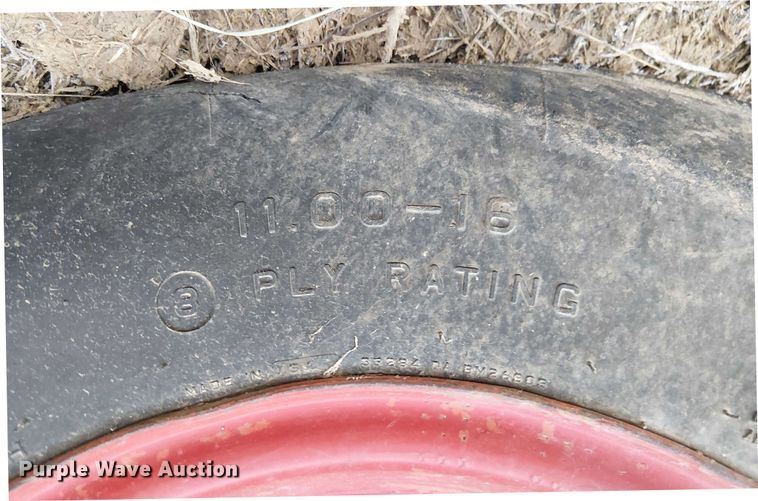 image for item FK0874 International F1586 tractor