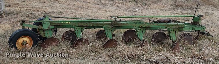 image for item FK0875 John Deere six bottom plow