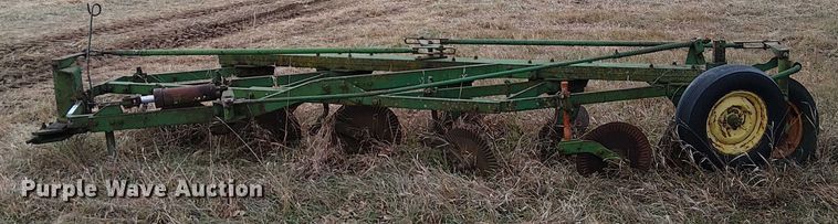 image for item FK0875 John Deere six bottom plow