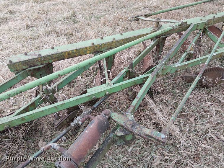 image for item FK0875 John Deere six bottom plow