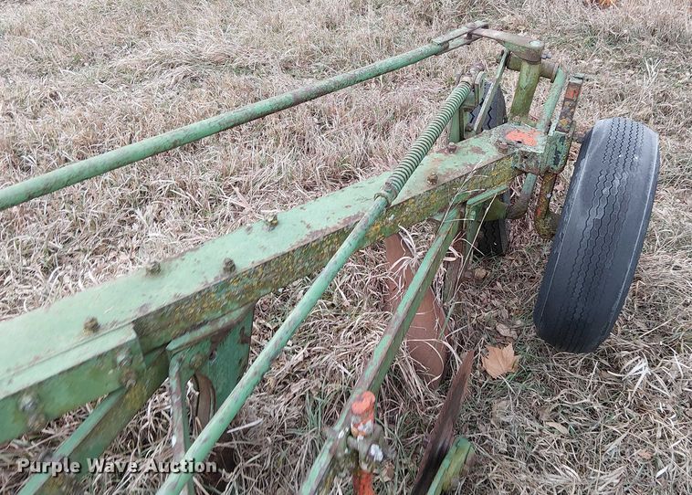 image for item FK0875 John Deere six bottom plow