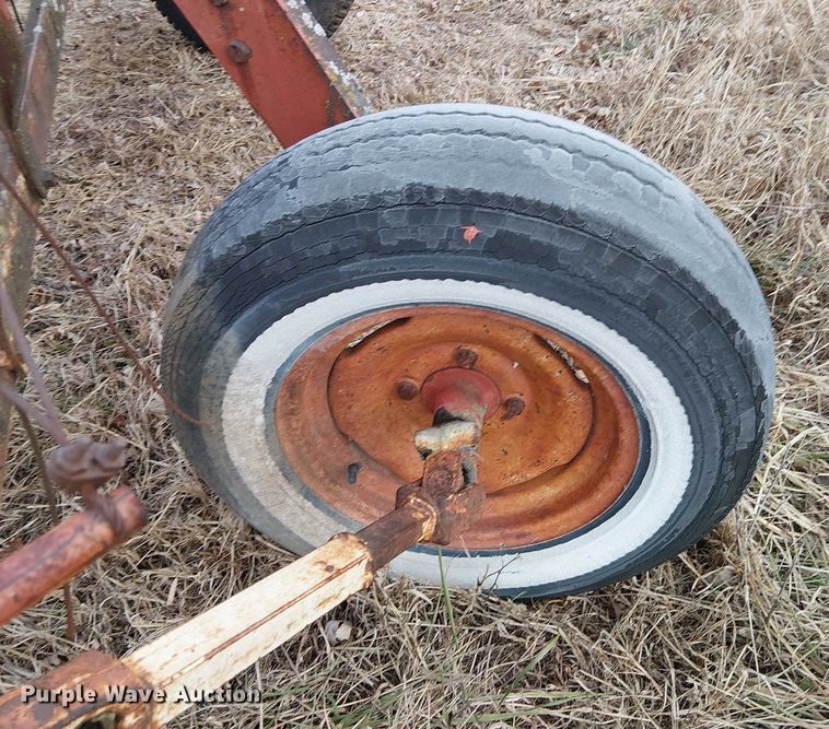 image for item FK0877 International 35 hay rake