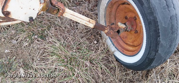 image for item FK0877 International 35 hay rake