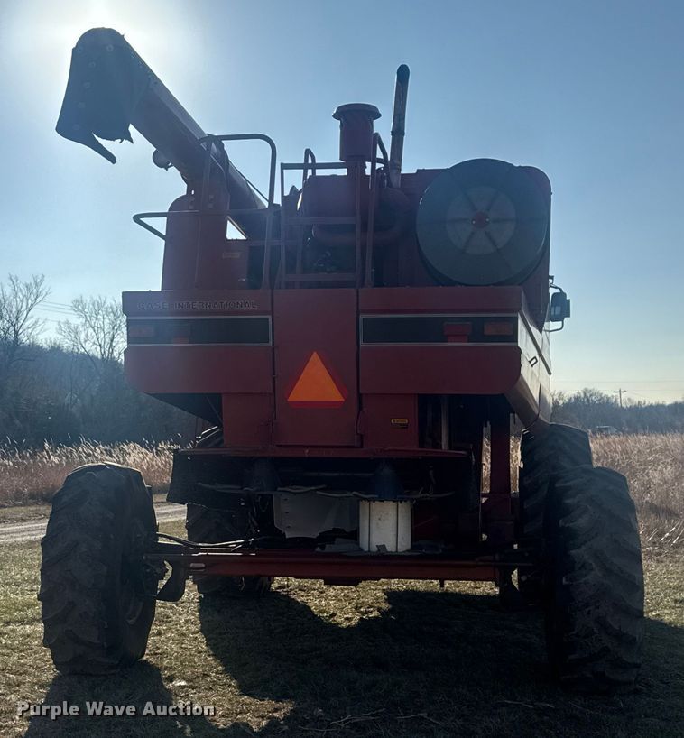 image for item FK0884 1991 Case  1660 Axial-Flow  RWA combine