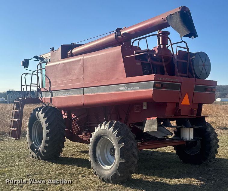 image for item FK0884 1991 Case  1660 Axial-Flow  RWA combine
