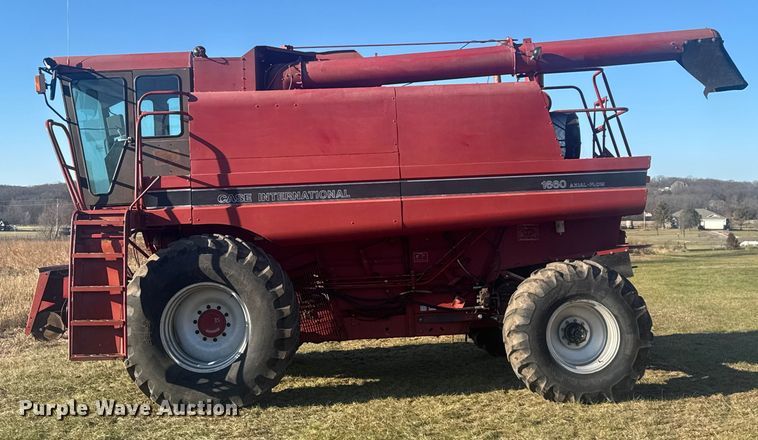 image for item FK0884 1991 Case  1660 Axial-Flow  RWA combine