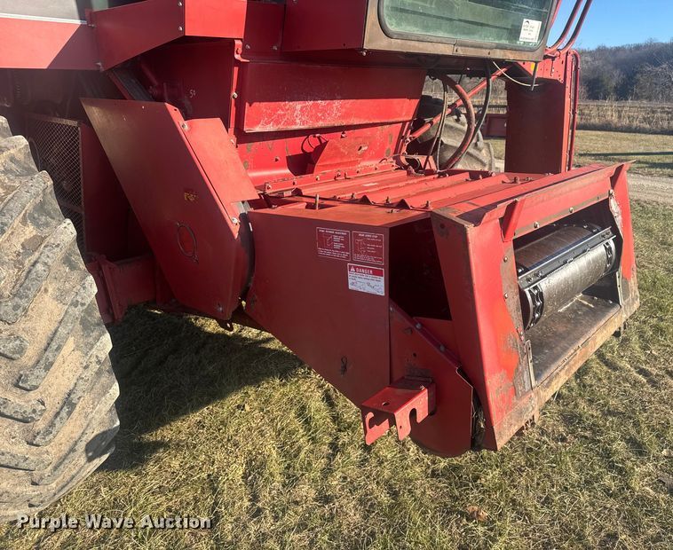 image for item FK0884 1991 Case  1660 Axial-Flow  RWA combine