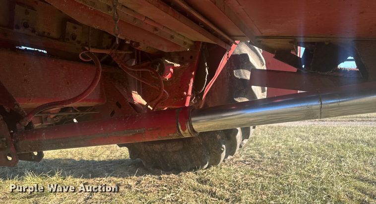 image for item FK0884 1991 Case  1660 Axial-Flow  RWA combine