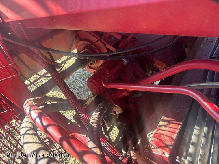 image for item FK0884 1991 Case  1660 Axial-Flow  RWA combine