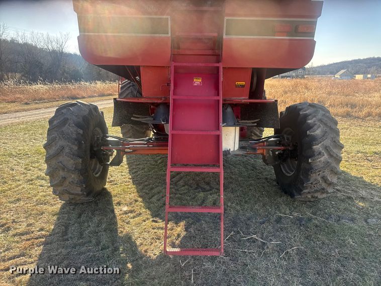 image for item FK0884 1991 Case  1660 Axial-Flow  RWA combine