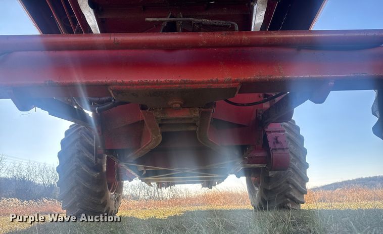 image for item FK0884 1991 Case  1660 Axial-Flow  RWA combine