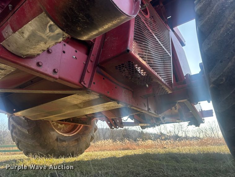image for item FK0884 1991 Case  1660 Axial-Flow  RWA combine