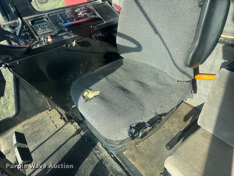 image for item FK0884 1991 Case  1660 Axial-Flow  RWA combine