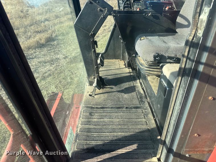 image for item FK0884 1991 Case  1660 Axial-Flow  RWA combine