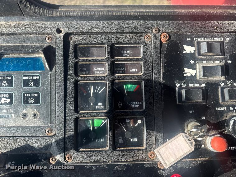 image for item FK0884 1991 Case  1660 Axial-Flow  RWA combine