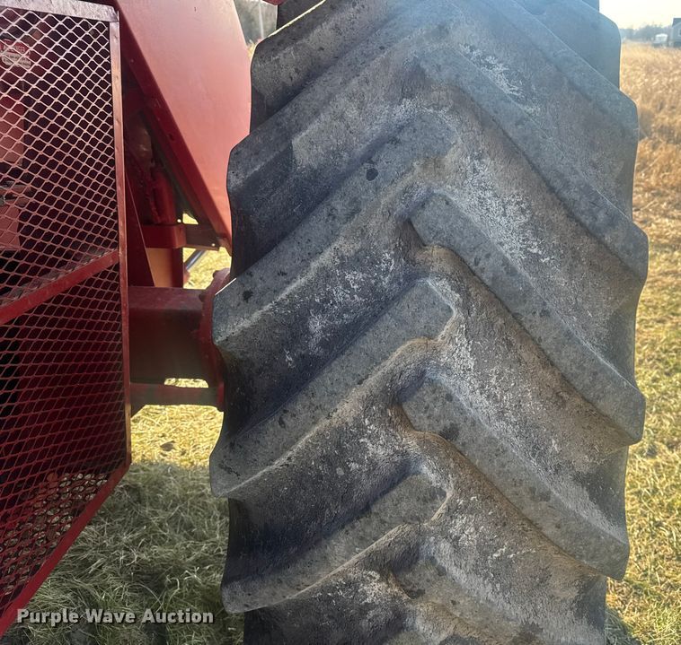 image for item FK0884 1991 Case  1660 Axial-Flow  RWA combine