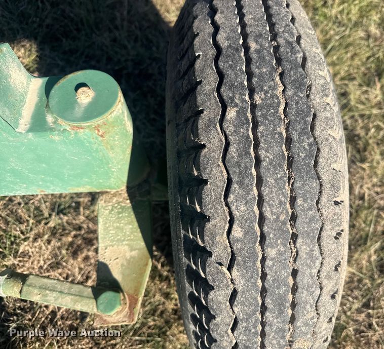 image for item FK0885 Unverferth header trailer