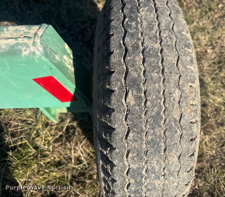 image for item FK0885 Unverferth header trailer