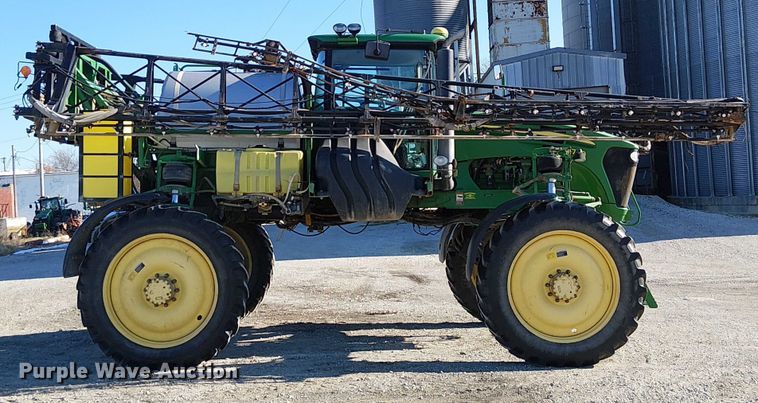 image for item FK0902 John Deere 4730 sprayer