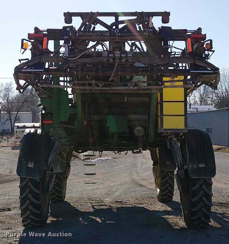 image for item FK0902 John Deere 4730 sprayer